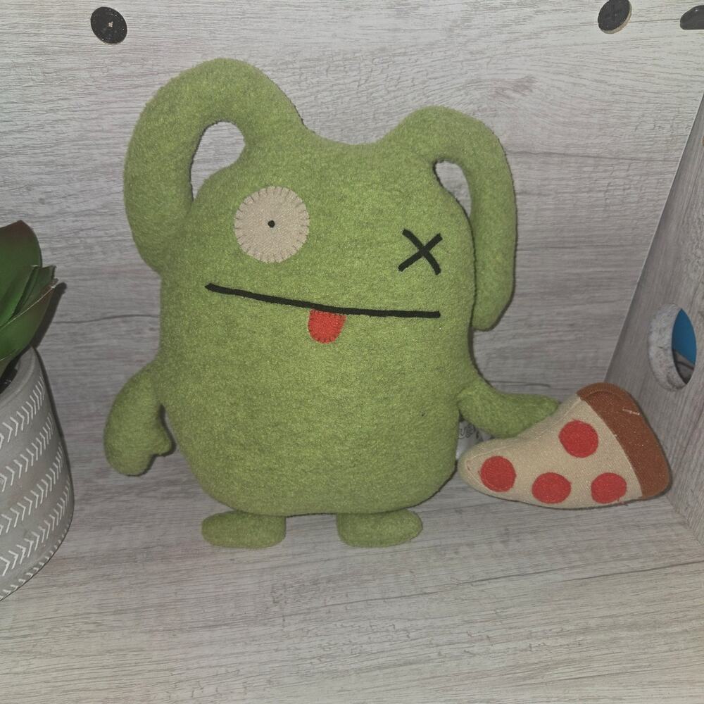 UGLYDOLL 9" Ugly Doll 2013 OX PIZZA Slice Green Retired